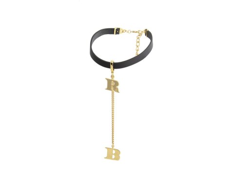 Choker skórzany z literkami wiszącymi na łańcuszku z kolekcji RB (C22/JES/179AU) Choker skórzany z literkami wiszącymi na łańcuszku z kolekcji RB (C22/JES/179AU)