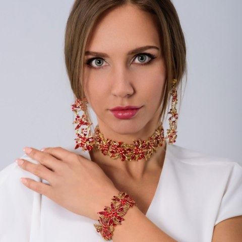 Bransoletka z kwiatowym wzorem z kryształkami z kolekcji Blossom (B24/JES/02/3AU) Bransoletka z kwiatowym wzorem z kryształkami z kolekcji Blossom (B24/JES/02/3AU)